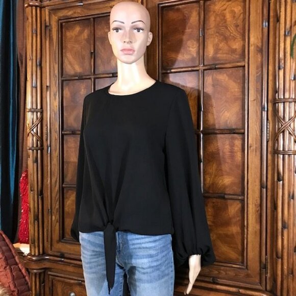 NWOT Black Tie Front Blouson Sleeve Keyhole Neck Top - Picture 2 of 8
